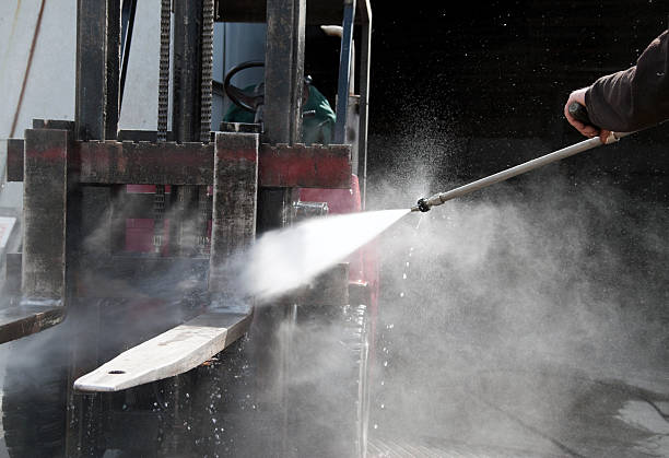 Best Local Pressure Washing Services  in Rancho Laveras, CA